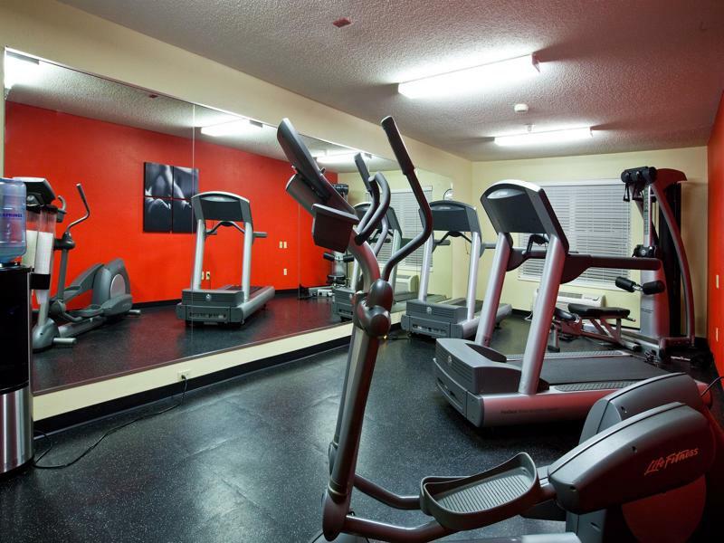 Country Inn & Suites By Radisson, Cedar Falls, Ia Ngoại thất bức ảnh
