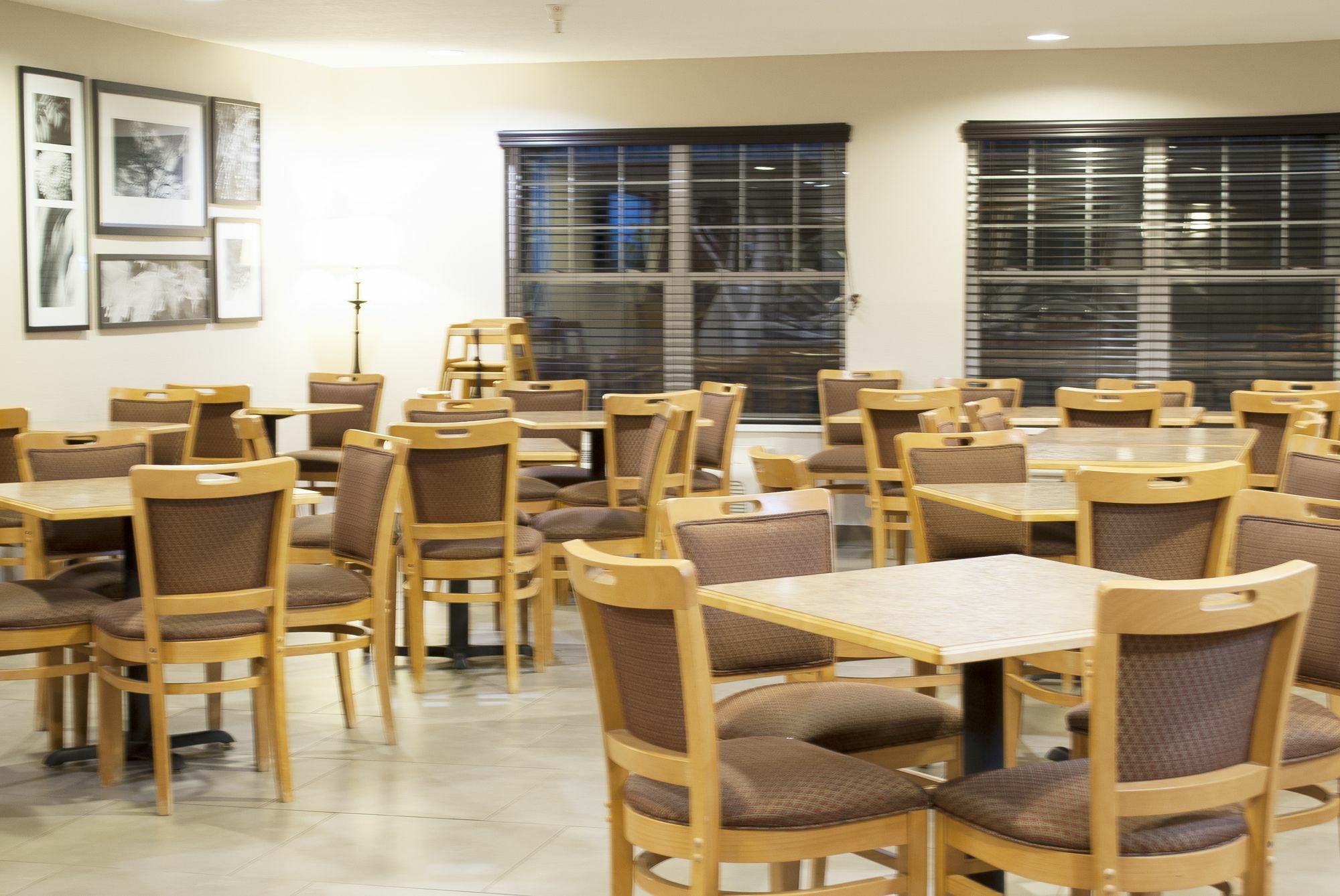 Country Inn & Suites By Radisson, Cedar Falls, Ia Ngoại thất bức ảnh